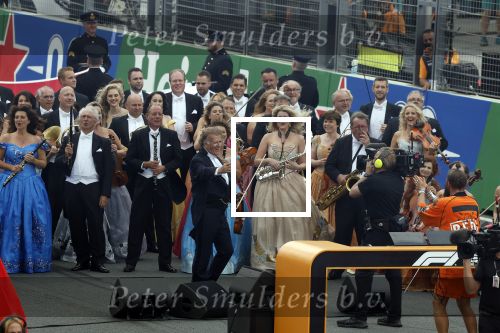 Zandvoort 27 augustus 2023
Grandprix F1 van Zandvoort gewonnen door Max Verstappen.
OA aanwezig Koning Willem Alexander Koningin Maxima Prinses Amalia en Prinses Alexia.
Andre Rieu en Dj Lafuente spelen het volkslied.