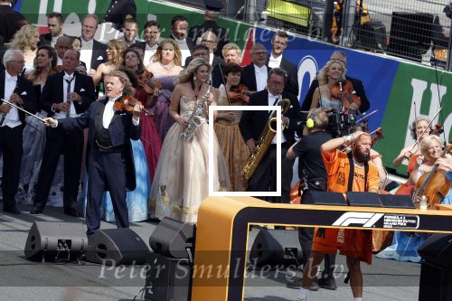 Zandvoort 27 augustus 2023
Grandprix F1 van Zandvoort gewonnen door Max Verstappen.
OA aanwezig Koning Willem Alexander Koningin Maxima Prinses Amalia en Prinses Alexia.
Andre Rieu en Dj Lafuente spelen het volkslied.