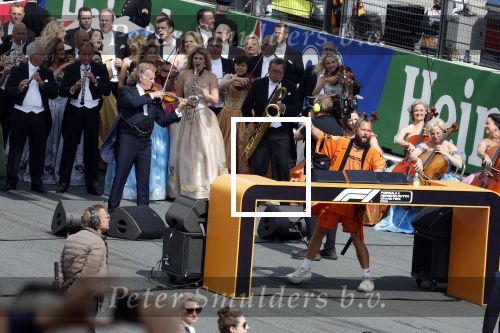 Zandvoort 27 augustus 2023
Grandprix F1 van Zandvoort gewonnen door Max Verstappen.
OA aanwezig Koning Willem Alexander Koningin Maxima Prinses Amalia en Prinses Alexia.
Andre Rieu en Dj Lafuente spelen het volkslied.