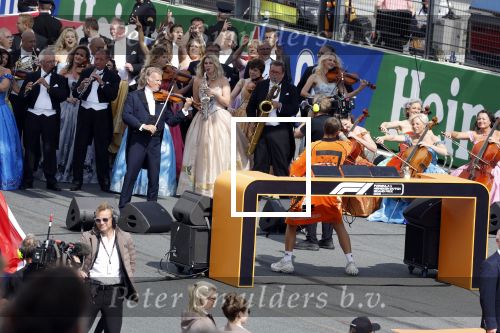 Zandvoort 27 augustus 2023
Grandprix F1 van Zandvoort gewonnen door Max Verstappen.
OA aanwezig Koning Willem Alexander Koningin Maxima Prinses Amalia en Prinses Alexia.
Andre Rieu en Dj Lafuente spelen het volkslied.