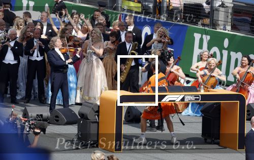 Zandvoort 27 augustus 2023
Grandprix F1 van Zandvoort gewonnen door Max Verstappen.
OA aanwezig Koning Willem Alexander Koningin Maxima Prinses Amalia en Prinses Alexia.
Andre Rieu en Dj Lafuente spelen het volkslied.