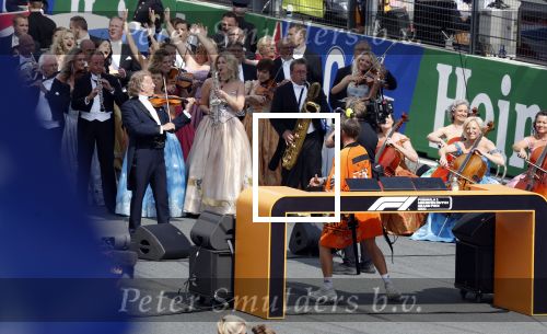 Zandvoort 27 augustus 2023
Grandprix F1 van Zandvoort gewonnen door Max Verstappen.
OA aanwezig Koning Willem Alexander Koningin Maxima Prinses Amalia en Prinses Alexia.
Andre Rieu en Dj Lafuente spelen het volkslied.