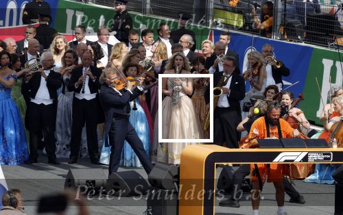 Zandvoort 27 augustus 2023
Grandprix F1 van Zandvoort gewonnen door Max Verstappen.
OA aanwezig Koning Willem Alexander Koningin Maxima Prinses Amalia en Prinses Alexia.
Andre Rieu en Dj Lafuente spelen het volkslied.