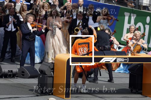 Zandvoort 27 augustus 2023
Grandprix F1 van Zandvoort gewonnen door Max Verstappen.
OA aanwezig Koning Willem Alexander Koningin Maxima Prinses Amalia en Prinses Alexia.
Andre Rieu en Dj Lafuente spelen het volkslied.