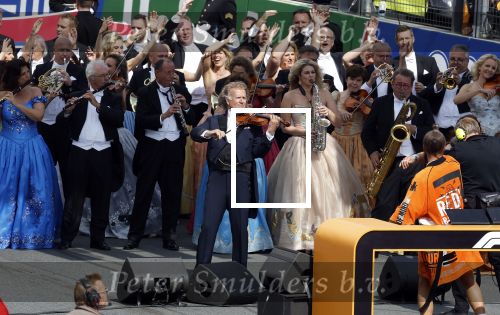 Zandvoort 27 augustus 2023
Grandprix F1 van Zandvoort gewonnen door Max Verstappen.
OA aanwezig Koning Willem Alexander Koningin Maxima Prinses Amalia en Prinses Alexia.
Andre Rieu en Dj Lafuente spelen het volkslied.