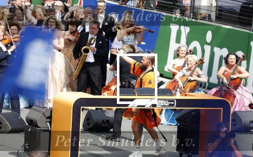 Zandvoort 27 augustus 2023
Grandprix F1 van Zandvoort gewonnen door Max Verstappen.
OA aanwezig Koning Willem Alexander Koningin Maxima Prinses Amalia en Prinses Alexia.
Andre Rieu en Dj Lafuente spelen het volkslied.