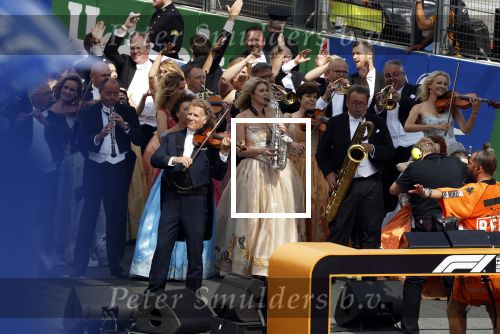 Zandvoort 27 augustus 2023
Grandprix F1 van Zandvoort gewonnen door Max Verstappen.
OA aanwezig Koning Willem Alexander Koningin Maxima Prinses Amalia en Prinses Alexia.
Andre Rieu en Dj Lafuente spelen het volkslied.