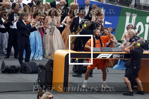 Zandvoort 27 augustus 2023
Grandprix F1 van Zandvoort gewonnen door Max Verstappen.
OA aanwezig Koning Willem Alexander Koningin Maxima Prinses Amalia en Prinses Alexia.
Andre Rieu en Dj Lafuente spelen het volkslied.