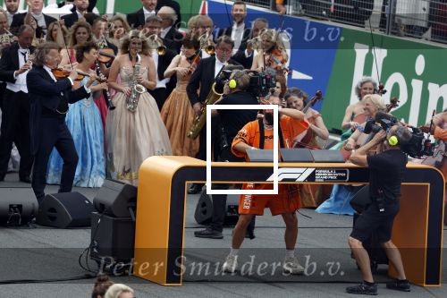 Zandvoort 27 augustus 2023
Grandprix F1 van Zandvoort gewonnen door Max Verstappen.
OA aanwezig Koning Willem Alexander Koningin Maxima Prinses Amalia en Prinses Alexia.
Andre Rieu en Dj Lafuente spelen het volkslied.
