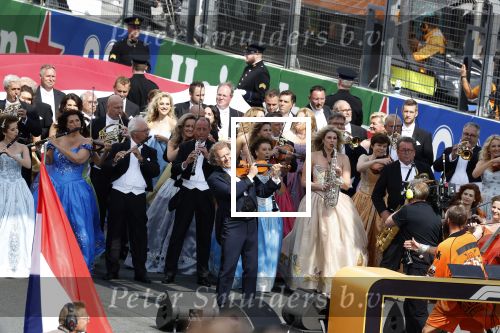 Zandvoort 27 augustus 2023
Grandprix F1 van Zandvoort gewonnen door Max Verstappen.
OA aanwezig Koning Willem Alexander Koningin Maxima Prinses Amalia en Prinses Alexia.
Andre Rieu en Dj Lafuente spelen het volkslied.