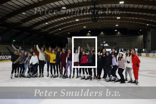 Utrecht 10 juli 2023
De eerste repetitiedag van de musical De Tocht bij Sports & Businesscampus De Vechtsebanen in Utrecht.
De cast bestaat oa uit : Wolter Weulink, Nandi van Beurden, Theo Martijn Wever, Boy Ooteman, Jolijn Henneman, Thijs Meester, Maike Boerdam en Bertrie Wierenga