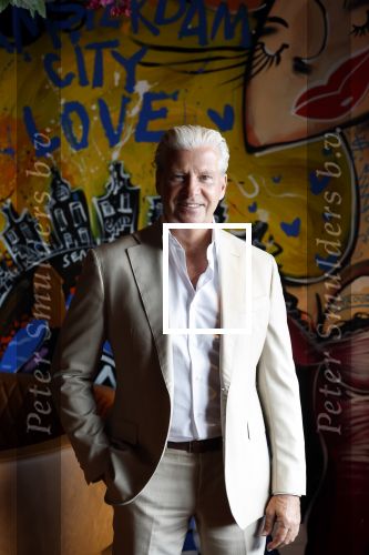Amsterdam 29 juli 2023
Opnames videoclip Dries Roelvink bij the Harbour Club.