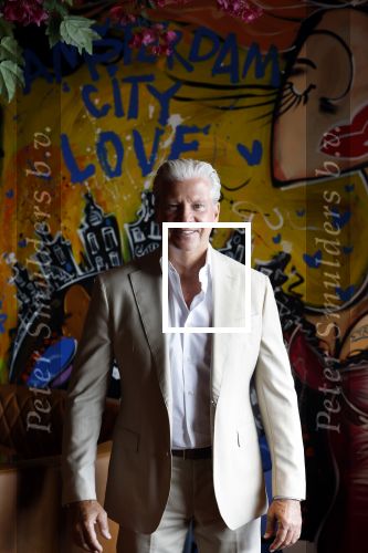 Amsterdam 29 juli 2023
Opnames videoclip Dries Roelvink bij the Harbour Club.