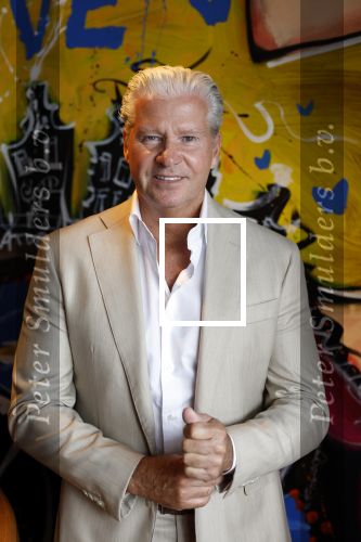 Amsterdam 29 juli 2023
Opnames videoclip Dries Roelvink bij the Harbour Club.