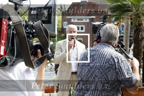 Amsterdam 29 juli 2023
Opnames videoclip Dries Roelvink bij the Harbour Club.