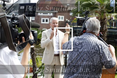 Amsterdam 29 juli 2023
Opnames videoclip Dries Roelvink bij the Harbour Club.