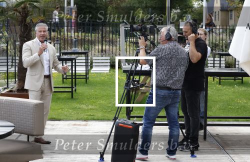 Amsterdam 29 juli 2023
Opnames videoclip Dries Roelvink bij the Harbour Club.