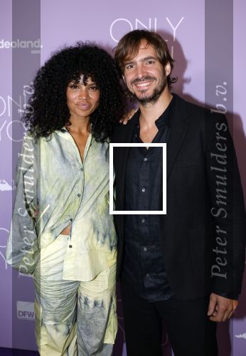 Scheveningen 31 juli 2023
Premiere Only You in Pathe Scheveningen .
Egbert Jan Weeber kwam met zijn vriendin Prisca Kwaning