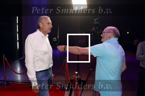 Barneveld 23 augustus 2023
Dorian Bindels en Soy Kroon gaan de mannelijke hoofdrollen spelen in 40-45 de Musical die door Studio 100 geproduceerd wordt . De voorstelling gaat spelen in de midden Nederland hallen. Gert Verhulst is de bedenker.