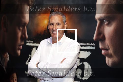 Barneveld 23 augustus 2023
Dorian Bindels en Soy Kroon gaan de mannelijke hoofdrollen spelen in 40-45 de Musical die door Studio 100 geproduceerd wordt . De voorstelling gaat spelen in de midden Nederland hallen. Gert Verhulst is de bedenker.
