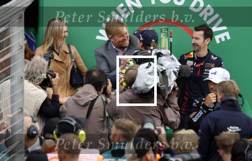 Zandvoort 27 augustus 2023
Grandprix F1 van Zandvoort gewonnen door Max Verstappen.
Koning Willem Alexander Koningin Maxima met Max Verstappen bij F1