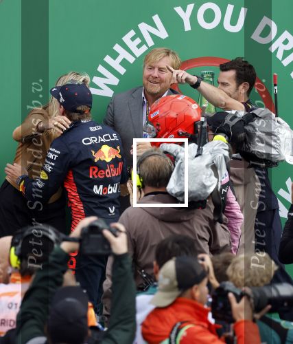 Zandvoort 27 augustus 2023
Grandprix F1 van Zandvoort gewonnen door Max Verstappen.
Koning Willem Alexander Koningin Maxima met Max Verstappen bij F1