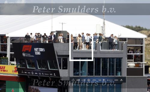 Zandvoort 26 augustus 2023
Koning Willem Alexander en prinses Amalia bij de training van de GP F1 op Zandvoort.