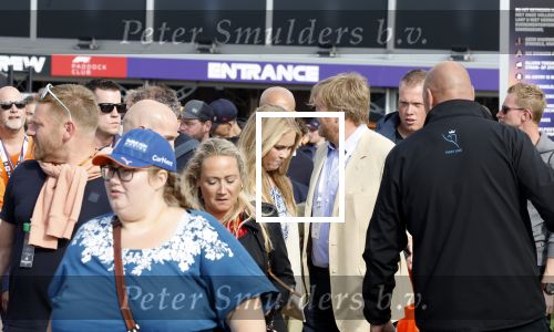 Zandvoort 26 augustus 2023
Koning Willem Alexander en prinses Amalia bij de training van de GP F1 op Zandvoort.