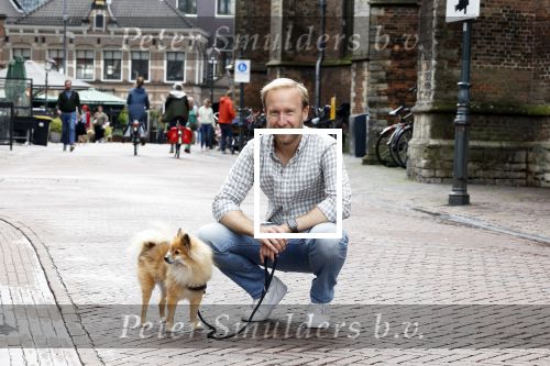 Haarlem 3 augustus 2023
Raymond Mens met zijn hond in het centrum van Haarlem .