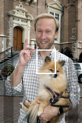 Haarlem 3 augustus 2023
Raymond Mens met zijn hond in het centrum van Haarlem .