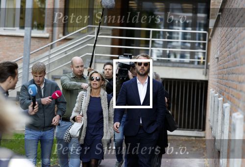 Assen 25 juli 2023
Rechtszaak Thijs Romer in de rechtbank van Assen Zijn moeder vader  Peter Romer en stiefmoeder kwamen met hem mee. Zijn advocaat is Wikke Monster