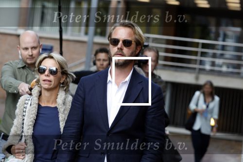 Assen 25 juli 2023
Rechtszaak Thijs Romer in de rechtbank van Assen Zijn moeder vader  Peter Romer en stiefmoeder kwamen met hem mee. Zijn advocaat is Wikke Monster