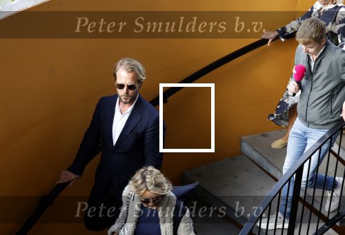 Assen 25 juli 2023
Rechtszaak Thijs Romer in de rechtbank van Assen Zijn moeder vader  Peter Romer en stiefmoeder kwamen met hem mee. Zijn advocaat is Wikke Monster