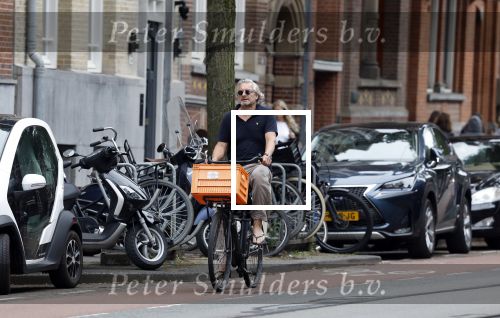 Amsterdam 24 juli 2023
Victor Reinier op zijn fiets in Amsterdam zuid.
