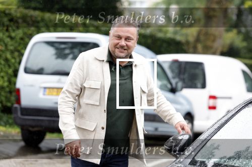 Prinsenbeek 31 juli 2023
Wesly Bronkhorst stapt in zijn auto . Wesly heeft momenteel een dikke nummer 1 hit met het liedje Amalia