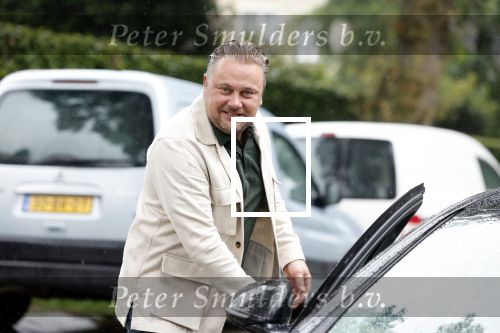 Prinsenbeek 31 juli 2023
Wesly Bronkhorst stapt in zijn auto . Wesly heeft momenteel een dikke nummer 1 hit met het liedje Amalia