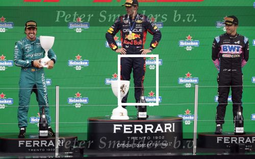 Winnaar Max Verstappen 2 Fernando Alonso en 3 Pierre Gasly Prins Bernhard Jr.