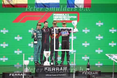 Winnaar Max Verstappen 2 Fernando Alonso en 3 Pierre Gasly Prins Bernhard Jr.