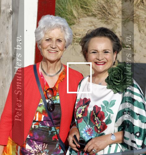 Scheveningen 27 augustus 2024
Afscheids feestje van Mark Rutte bij strandtent Culpepper. 
Alexandra Carla v Huffelen  en Karla Peijs