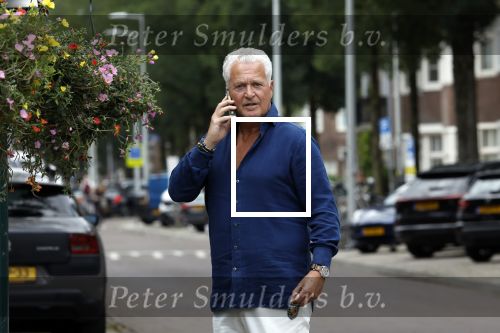 Amsterdam 15 augustus 2024
Bram Moszkowicz bellend   in Amsterdam zuid.