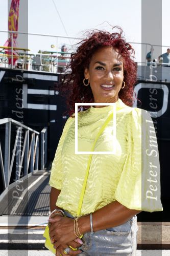 Amsterdam 31 augustus 2024
50 jaar Radio Veronica op het veronica schip.
Aanwezig oa Tineke de Nooij Wil Luikinga Adje Roland Erik de Zwart Ben Cramer Chimene v Oosterhout Manuela Kemp en haar man Tjerk Lammers .