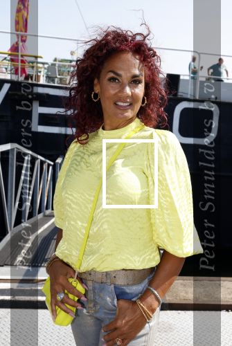 Amsterdam 31 augustus 2024
50 jaar Radio Veronica op het veronica schip.
Aanwezig oa Tineke de Nooij Wil Luikinga Adje Roland Erik de Zwart Ben Cramer Chimene v Oosterhout Manuela Kemp en haar man Tjerk Lammers .