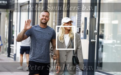 Amsterdam 8 augustus 2024
Dave Roelvink en zijn nieuwe vriendin Marijn Kuipers op de pc hooftstraat bij Dave zijn appartement .