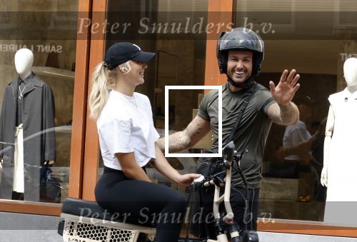 Amsterdam 15 augustus 2024
Dave Roelvink en zijn nieuwe vriendin Marijn Kuipers op de pc hooftstraat .