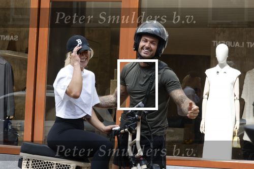 Amsterdam 15 augustus 2024
Dave Roelvink en zijn nieuwe vriendin Marijn Kuipers op de pc hooftstraat .