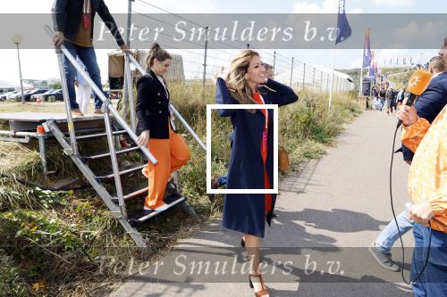Zandvoort 25 augustus 2024
F1 Grand Prix op circuit Zandvoort met veel Bn ers en Royals. Dilan Yesilgoz kwam met haar man en haar beveiliging