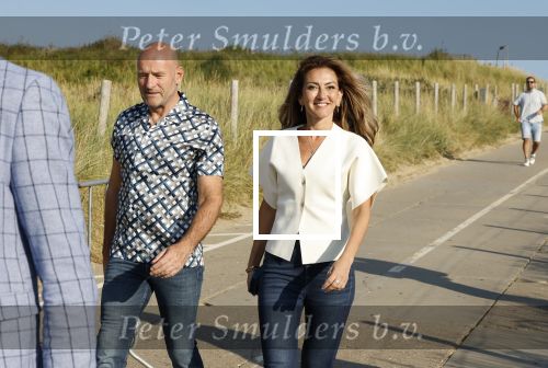 Scheveningen 27 augustus 2024
Afscheids feestje van Mark Rutte bij strandtent Culpepper. Dilan Yesilgoz met haar man en beveiliging