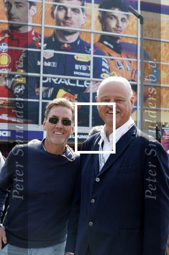 Zandvoort 25 augustus 2024
F1 Grand Prix op circuit Zandvoort met veel Bn ers en Royals. Eric Berkhof met een kennis