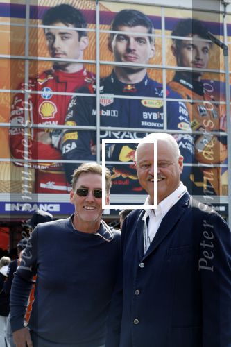 Zandvoort 25 augustus 2024
F1 Grand Prix op circuit Zandvoort met veel Bn ers en Royals. Eric Berkhof met een kennis