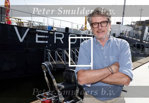Amsterdam 31 augustus 2024
50 jaar Radio Veronica op het veronica schip.
Aanwezig oa Tineke de Nooij Wil Luikinga Adje Roland Erik de Zwart Ben Cramer Chimene v Oosterhout Manuela Kemp en haar man Tjerk Lammers .